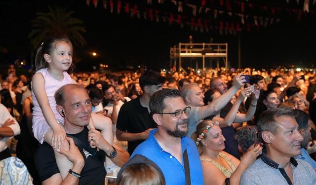 Alanya’da kültür, sanat ve komşuluk rüzgarı esti