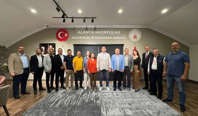 Alanya Gazeteciler Cemiyeti ve Hataylılar Derneği kahvaltıda buluştu