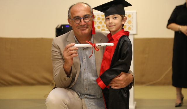 Alanya’da minikler mezuniyet heyecanı yaşadı