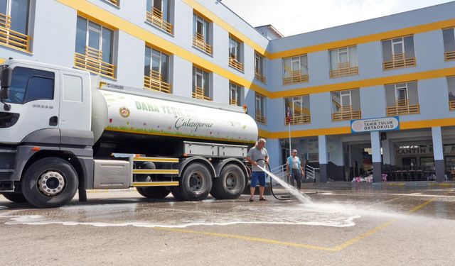 Alanya’da öğrencilerin rahatı için çalışmalar sürüyor