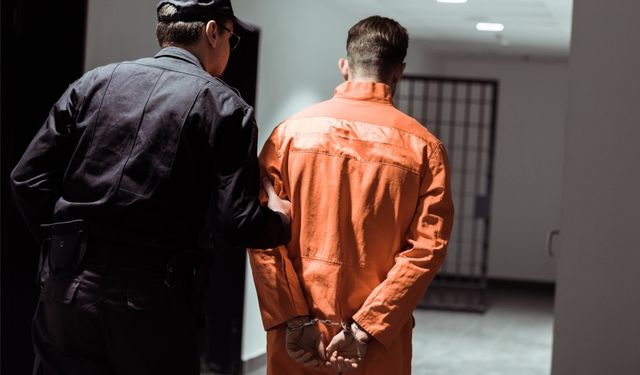 9 ayrı suçtan aranıyordu, Alanya'da yakalandı