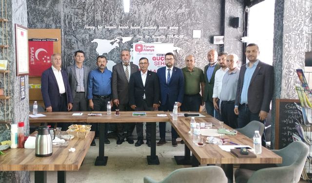 Çiftçiden devlete sulama çağrısı: "Çaylarımız denize akıyor, biz susuzuz!"