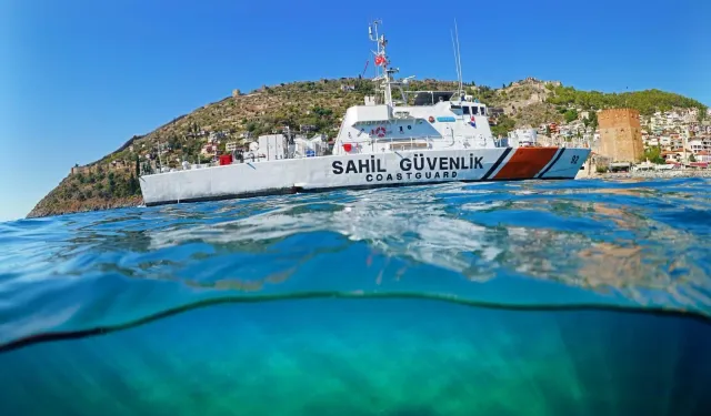 TCSG 92 gemisi, Alanya'da halkla buluşuyor