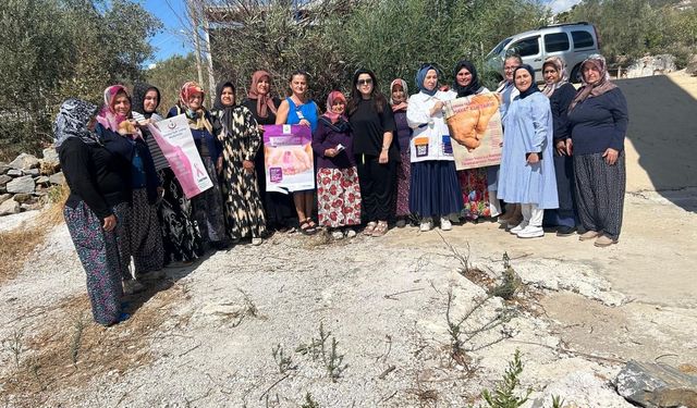 Alanya'da Meme Kanseri Farkındalığı etkinliği