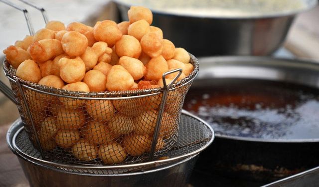 1000 km gidip aldatıldı! Kızdan kurtulunca aldatılma lokması dağıttı