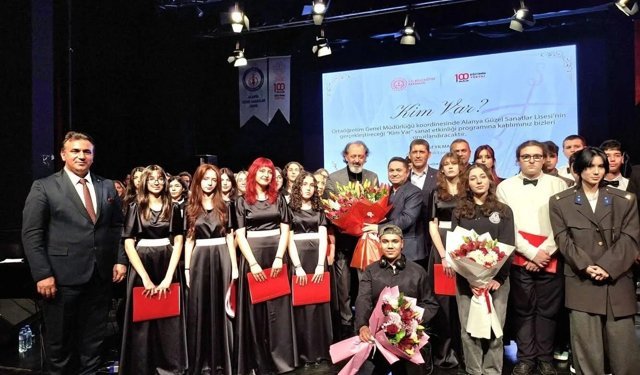 Alanya’da sanat rüzgarı: “Kim Var” projesi büyük ilgi gördü