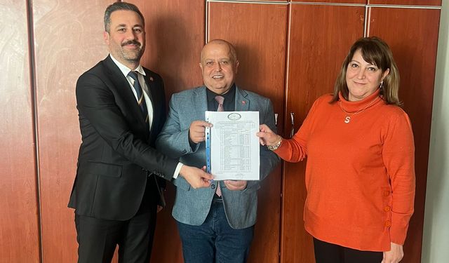 Velittin Yenialp güven tazeledi: "Biz büyük bir aileyiz"