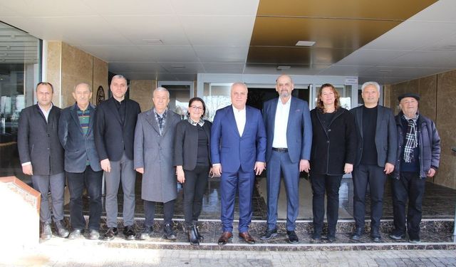 Demirtaş’ın okuyan gençleri için Alanya tek yürek