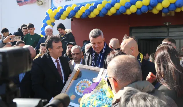 Başkanı Sadettin Saran, Alanya’da kütüphane açtı