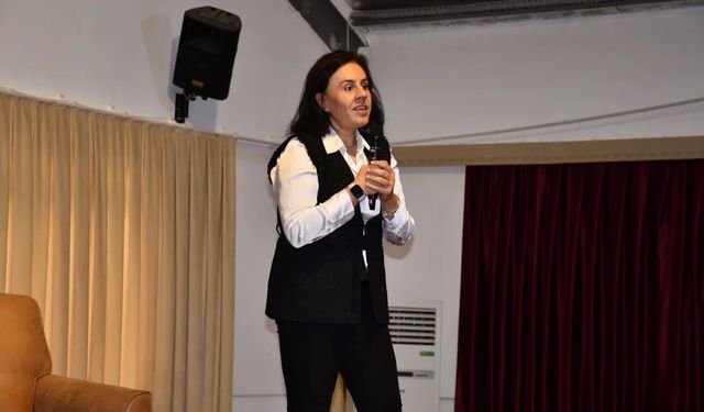 Alanyalı gençlere başhekimden altın öğütler: "Hekimlik gönül işidir"