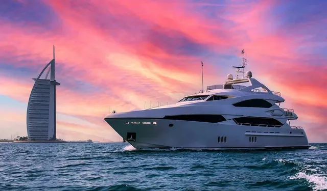 Odalara baskın! Yat - kat almışlar, 74 kişiye gözaltı!