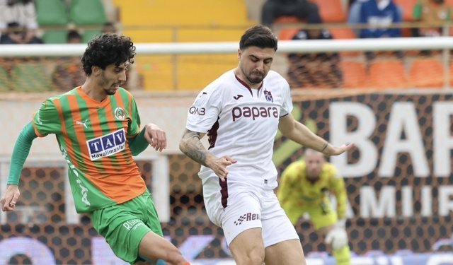 Alanya'da puanlar paylaşıldı: Fırtına karşısında kritik eşitlik