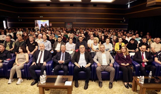 Alanya Belediyesi’nden turizm sezonu öncesi gıda ve hijyen zirvesi