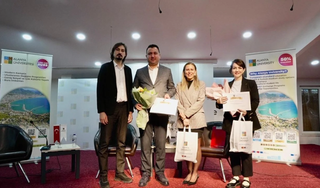 Alanya’da turizmin geleceği masaya yatırıldı