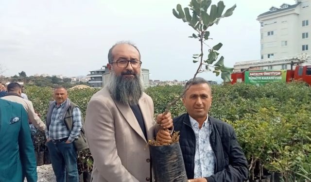 Tam 5 bin fidan: Alanya’nın kara altını toprakla buluştu