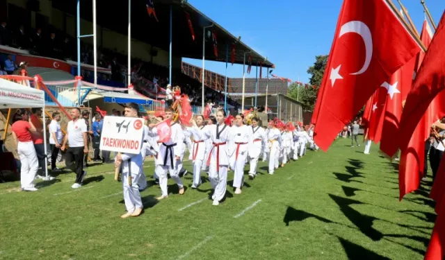 Alanya'da 19 Mayıs coşkusu: Yabancı misafirler de ortak oldu