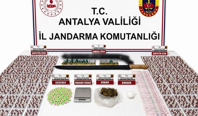 Alanya’da jandarmadan nefes kesen operasyon