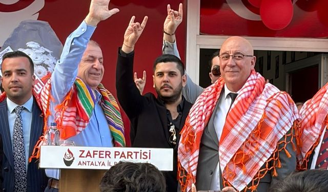 Alirıza Alış: “CHP’ye yönelik karar, siyasete ağır darbedir”