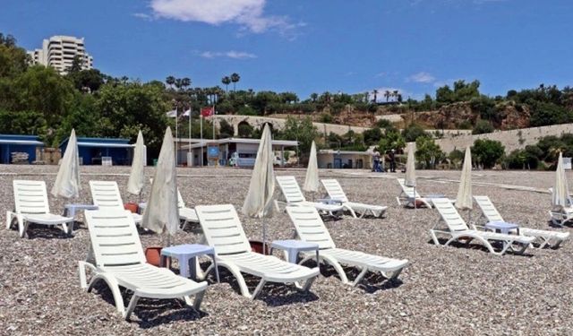 Alanya’da şezlong ve şemsiye fiyatlarına zam geldi