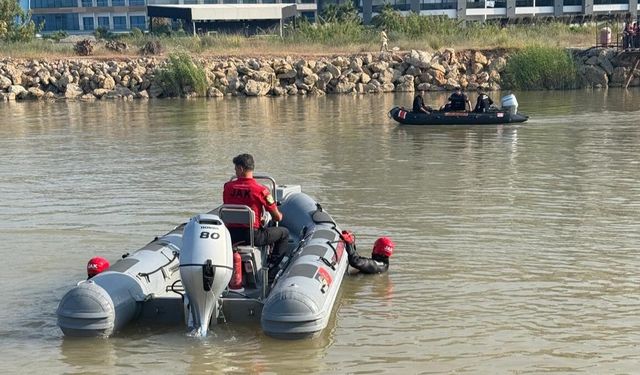Alanya’da int*har eden 16 yaşındaki kız aranıyor