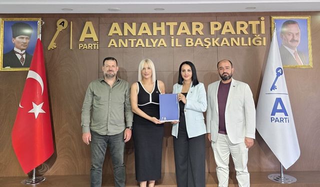 Anahtar Parti Alanya'da Hacer Çalış dönemi