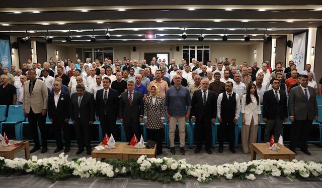 Alanya’da Muhtarlar Akademisi başladı