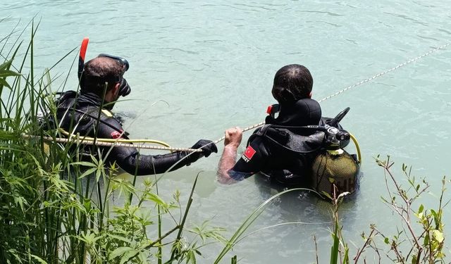 Alara Çayı’nda kayboldu! Alanya İHH dalgıçları da devreye girdi