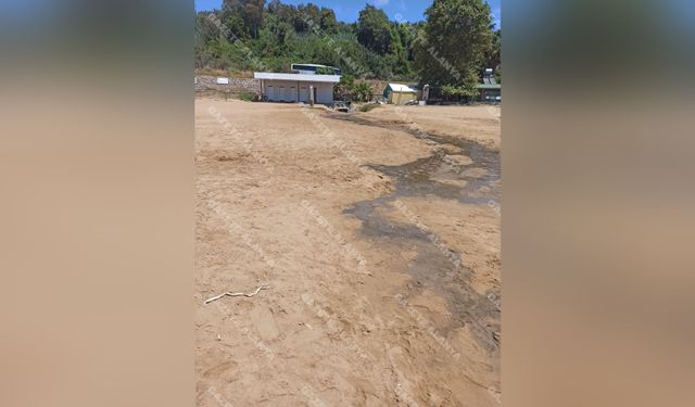 Alanya’da deniz keyfi yarım kaldı! Foseptik sızıntısı…