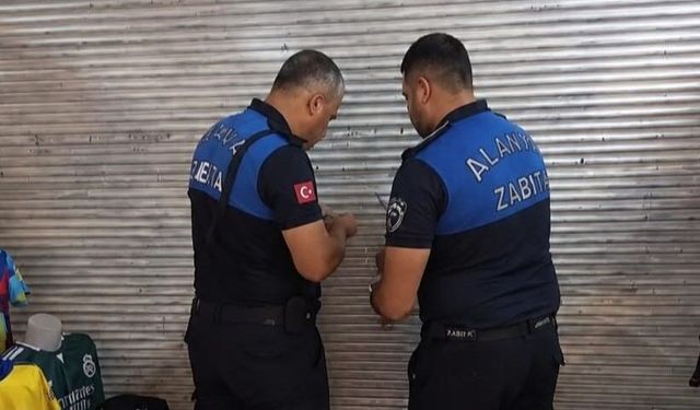 Alanya'da turiste kötü davrandı, belediye mühürledi