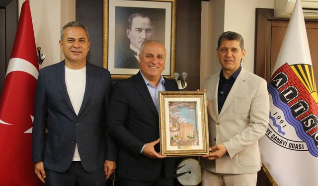 Alanya'da oda başkanlarından AK Parti heyetine yoğun ilgi