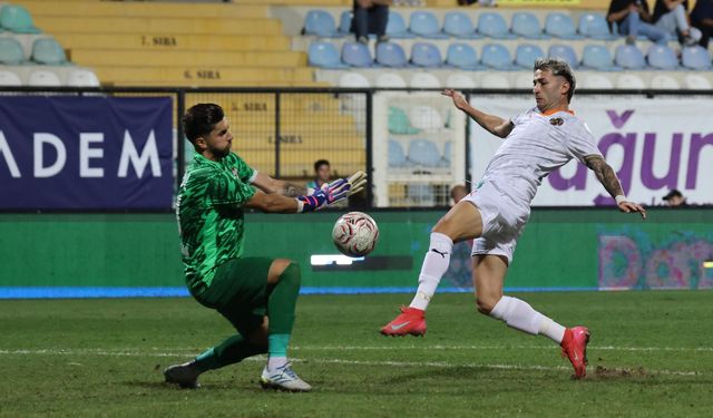 Erken gol yetmedi: Alanyaspor eli boş döndü
