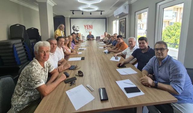 İlçe binası açılıyor: Alanya'da Yeni Parti heyecanı