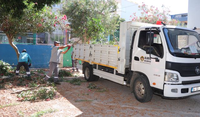 Alanya’da okullar yeni eğitim yılına hazırlanıyor