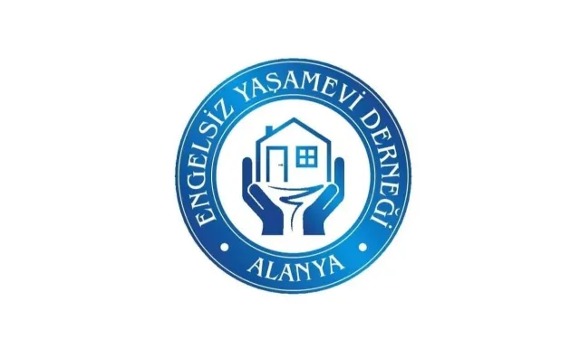 Alanyalı iki özel genç, üniversite başarısını kutluyor