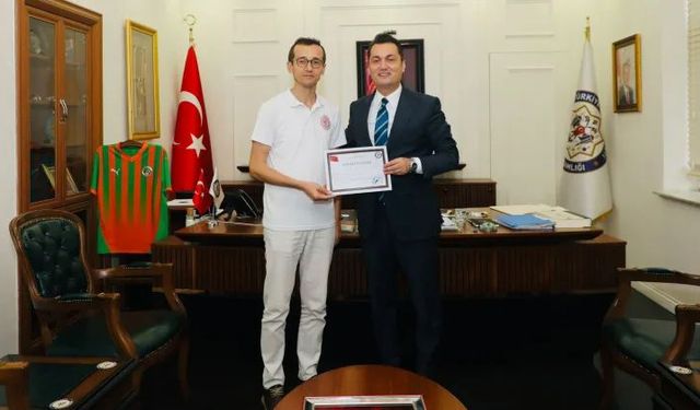 Alanya Limanı'nda görev değişimi: Mehmet Sayhan Adana yolcusu