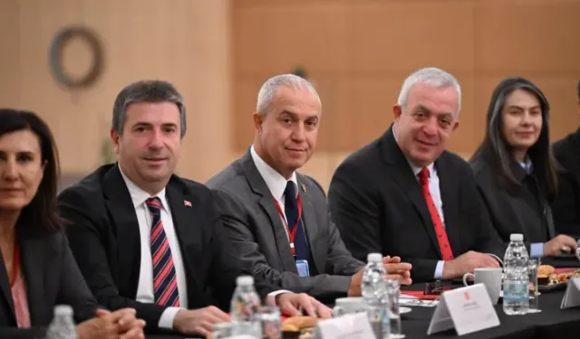 Başkan Özçelik, TBB Encümen Toplantısı’na katıldı
