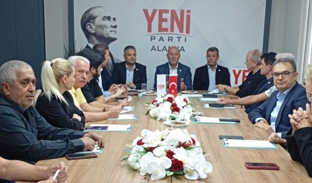 Yeni Parti Alanya’da gündem önseçim ve basın özgürlüğü