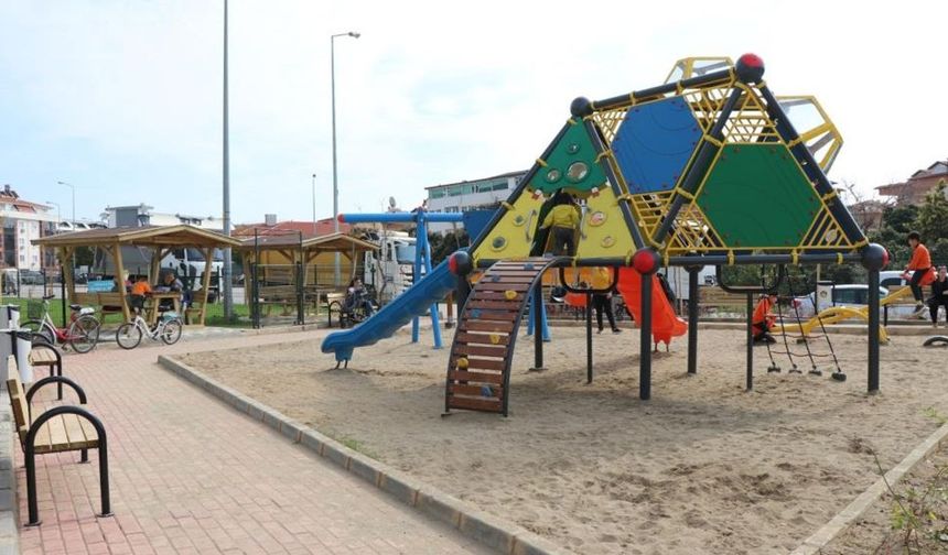 Oba Mahallesi’ne yeni çocuk parkı