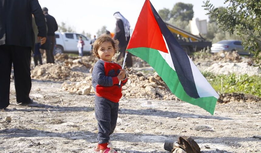 Mahmutlar’da manevi buluşma: Üç mübarek şehir Alanya’da