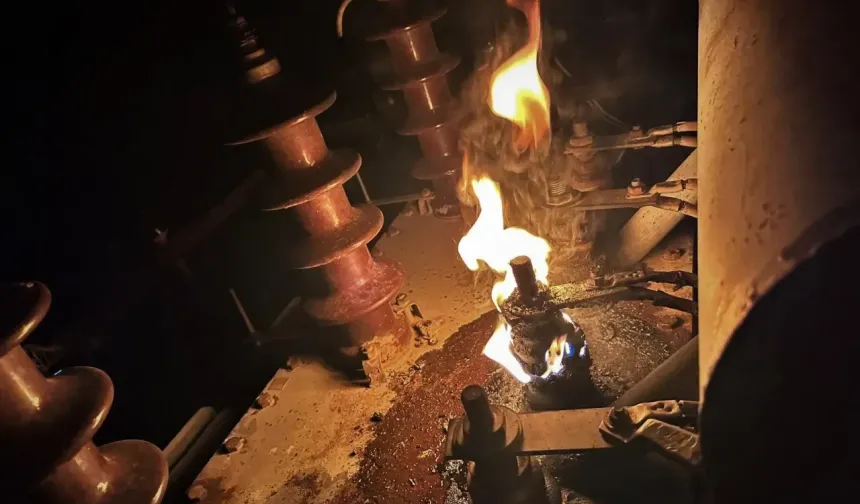 Alanya’da trafo yangını paniği! Alevler yükseldi
