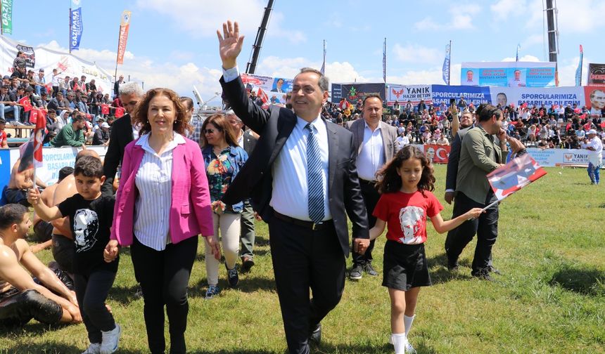 Komşuda çifte etkinlik! Unutulmaz bir gün yaşanacak