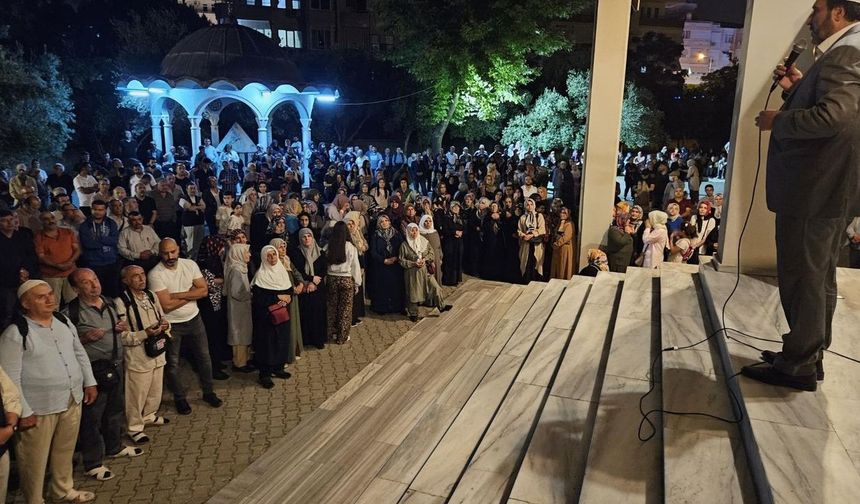 Alanya'dan hacı adayları kutsal topraklara uğurlandı