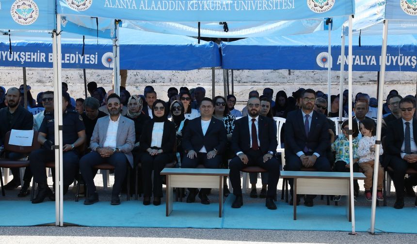 Rektör Türkdoğan’dan fakülte ve yurt müjdesi