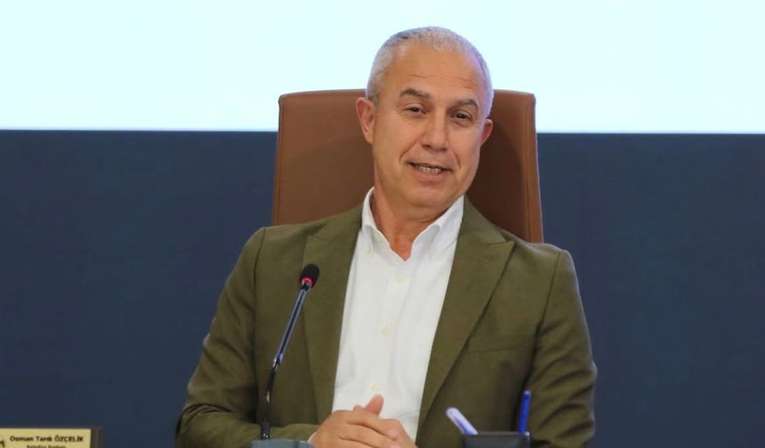 Başkan Özçelik Anneler gününü kutladı