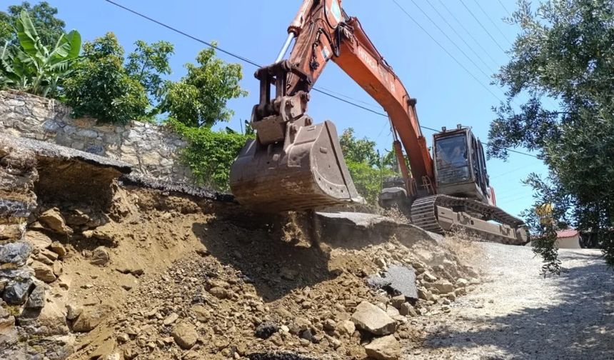 Alanya’nın yayla yollarında yaz mesaisi