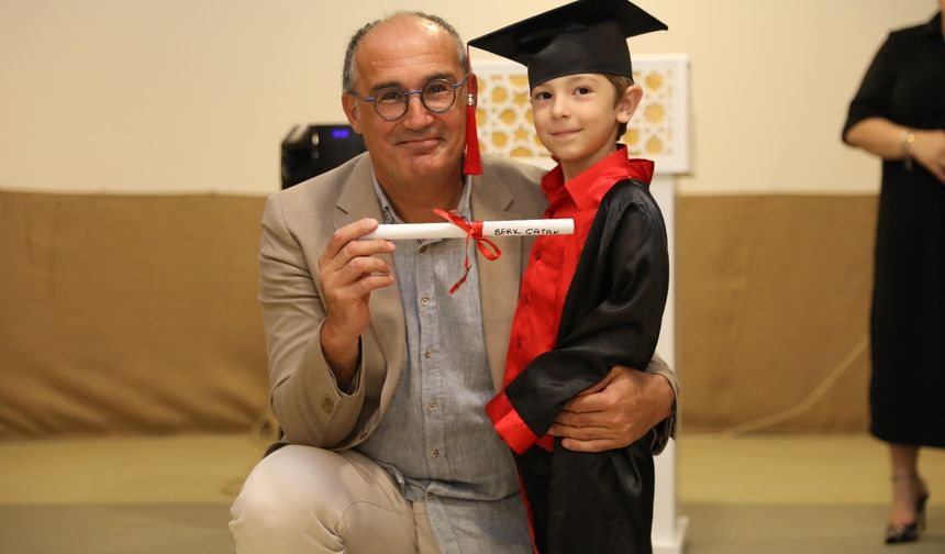 Alanya’da minikler mezuniyet heyecanı yaşadı