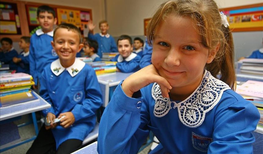 Alanya’yı da kapsıyor: Eşitlik artıyor, serbest kıyafet kalkıyor