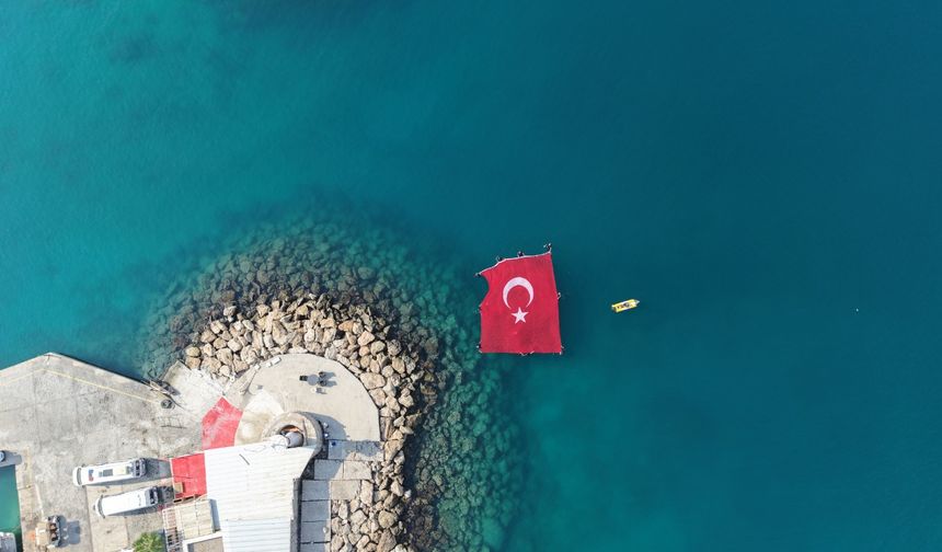 Cumhuriyet coşkusu, Alanya’da derinlerde yaşandı