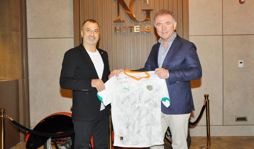 Alanyaspor'dan başkan Erkan Güral'a özel teşekkür