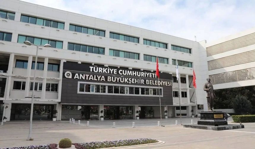 Antalya Büyükşehir'de yeni dalga: 10 gözaltı kararı